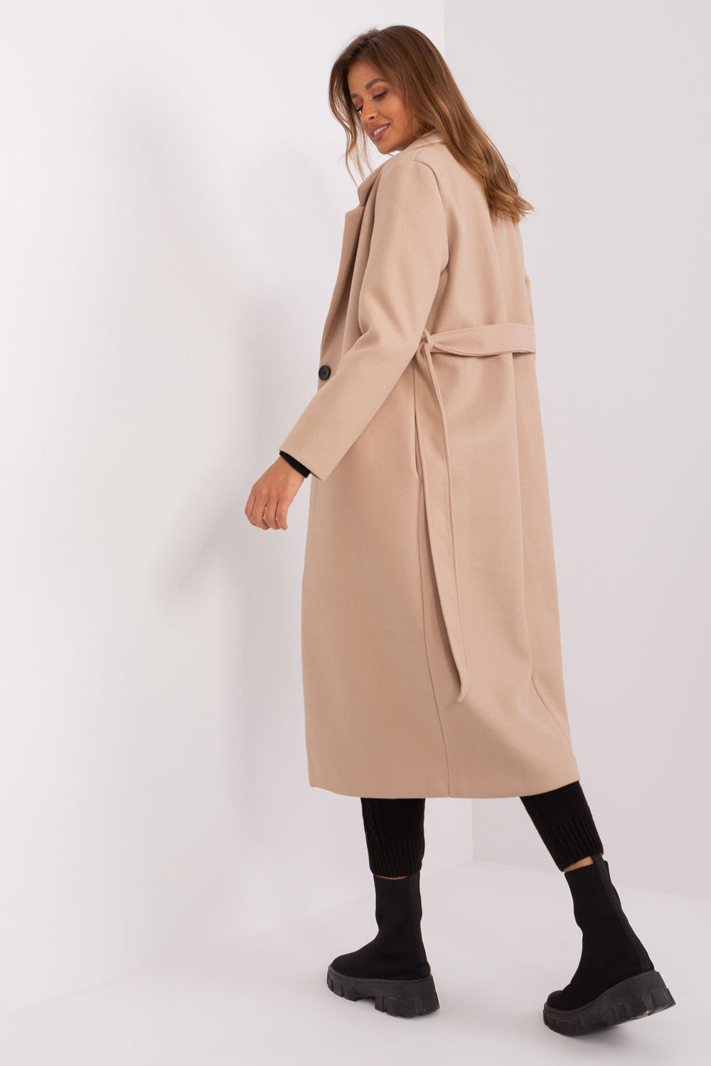 Płaszcz Damski Model TW-PL-BI-5312-1.31 Beige - Och Bella187447 - Beżowy - obrazek 3