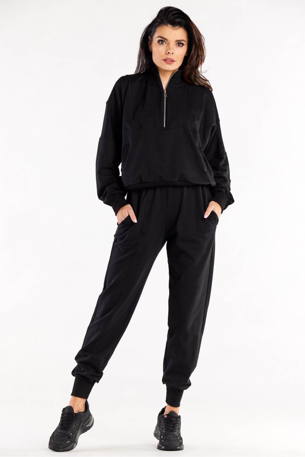 Spodnie Dresowe Model M317 Black - Infinite You188050 - Czarny
