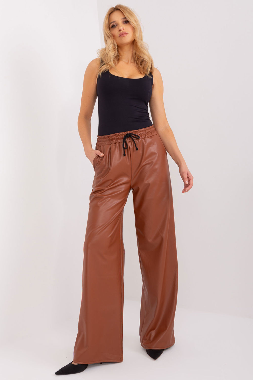 Spodnie Damskie Model LK-SP-509453.47 Light Brown - Lakerta191564 - Brązowy