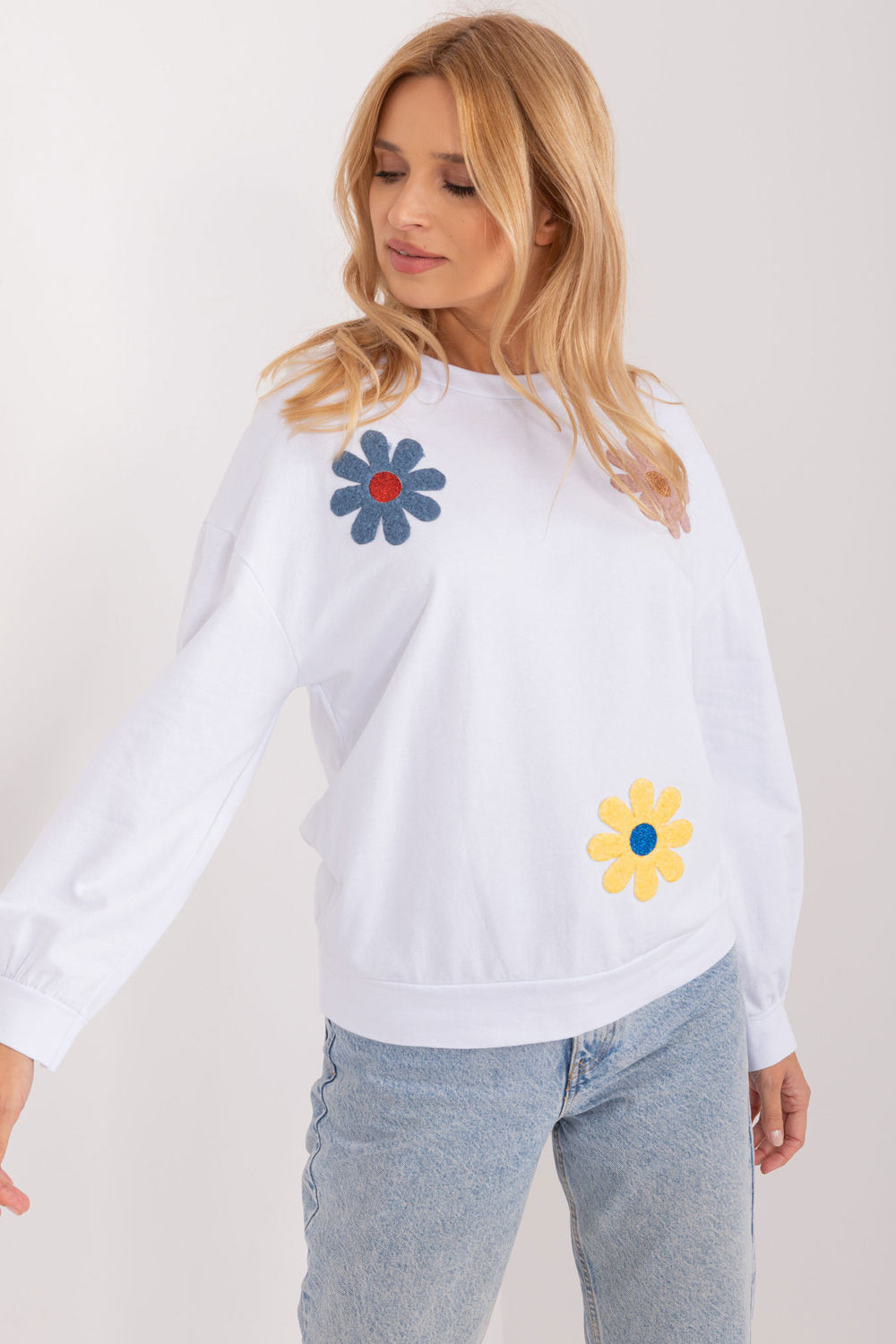 Bluza Damska Model DHJ-BZ-8856.39 White - Italy Moda193343 - Biały