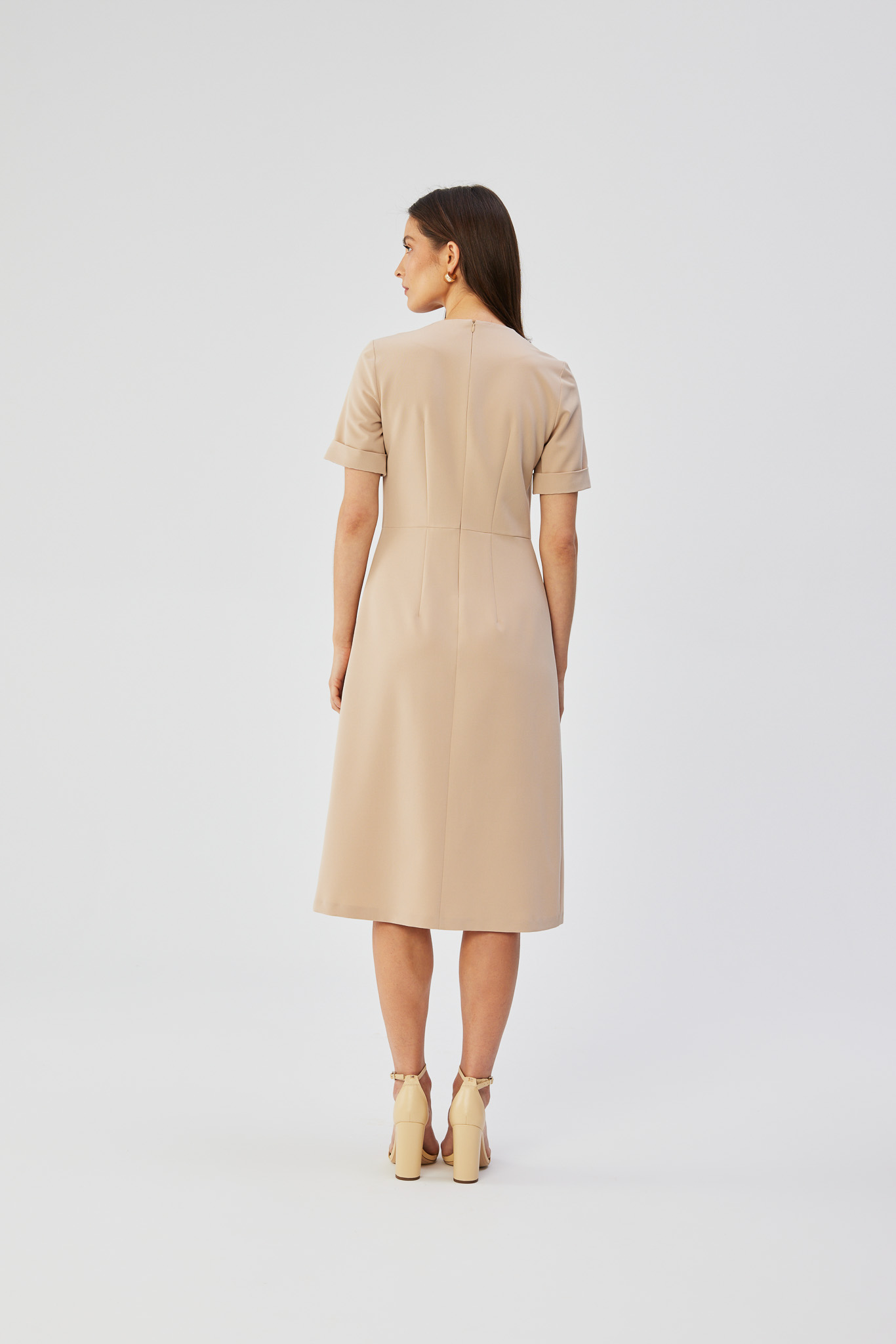 Sukienka Model S361 Beige - Stylove193440 - Beżowy - obrazek 2