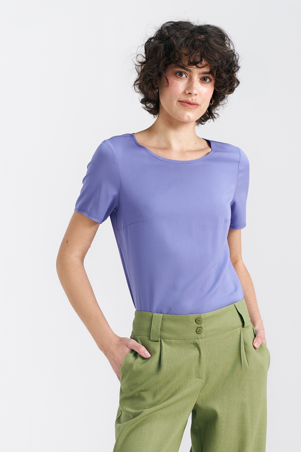 Bluzka basic z krótkim rękawem B160 Violet - Nife193804 - Fioletowy - obrazek 4
