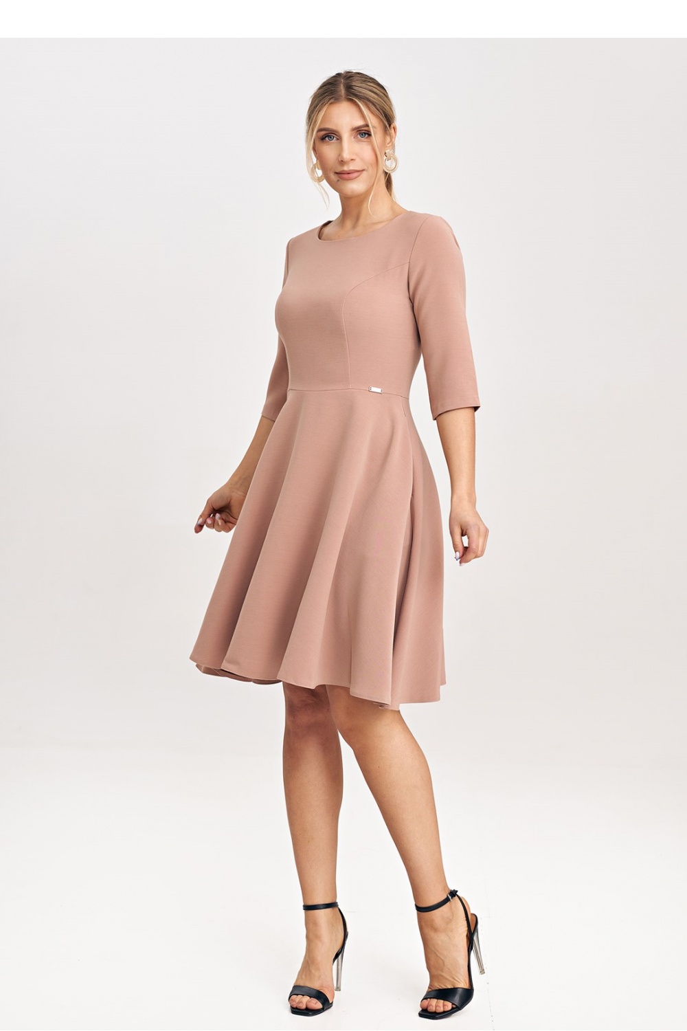 Sukienka Model M1029 Pink - Figl198488 - Różowy - obrazek 2