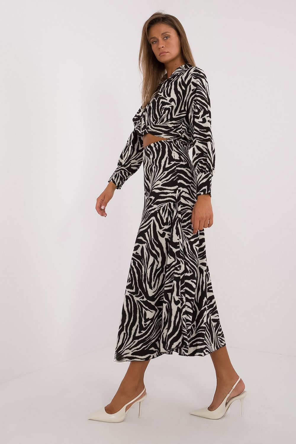 Spódnica Komplet Model DHJ-KMPL-19586.44 Ecru - Italy Moda199952 - Beżowy - obrazek 2