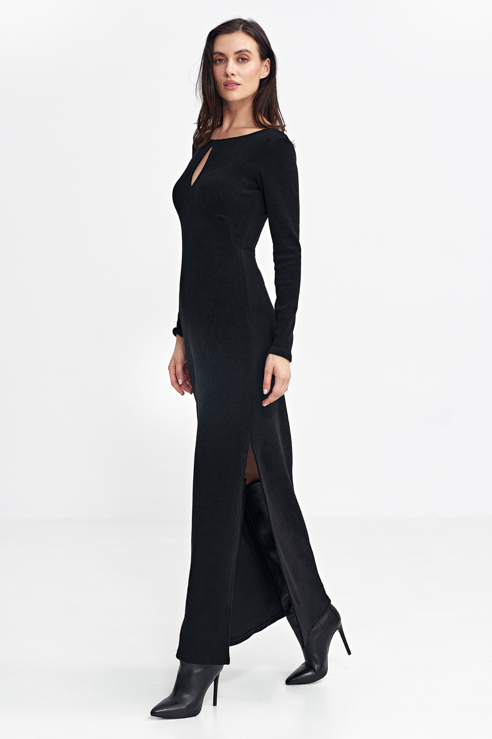 Sukienka maxi z łezką na dekolcie S261 Black - Nife200384 - Czarny - obrazek 2