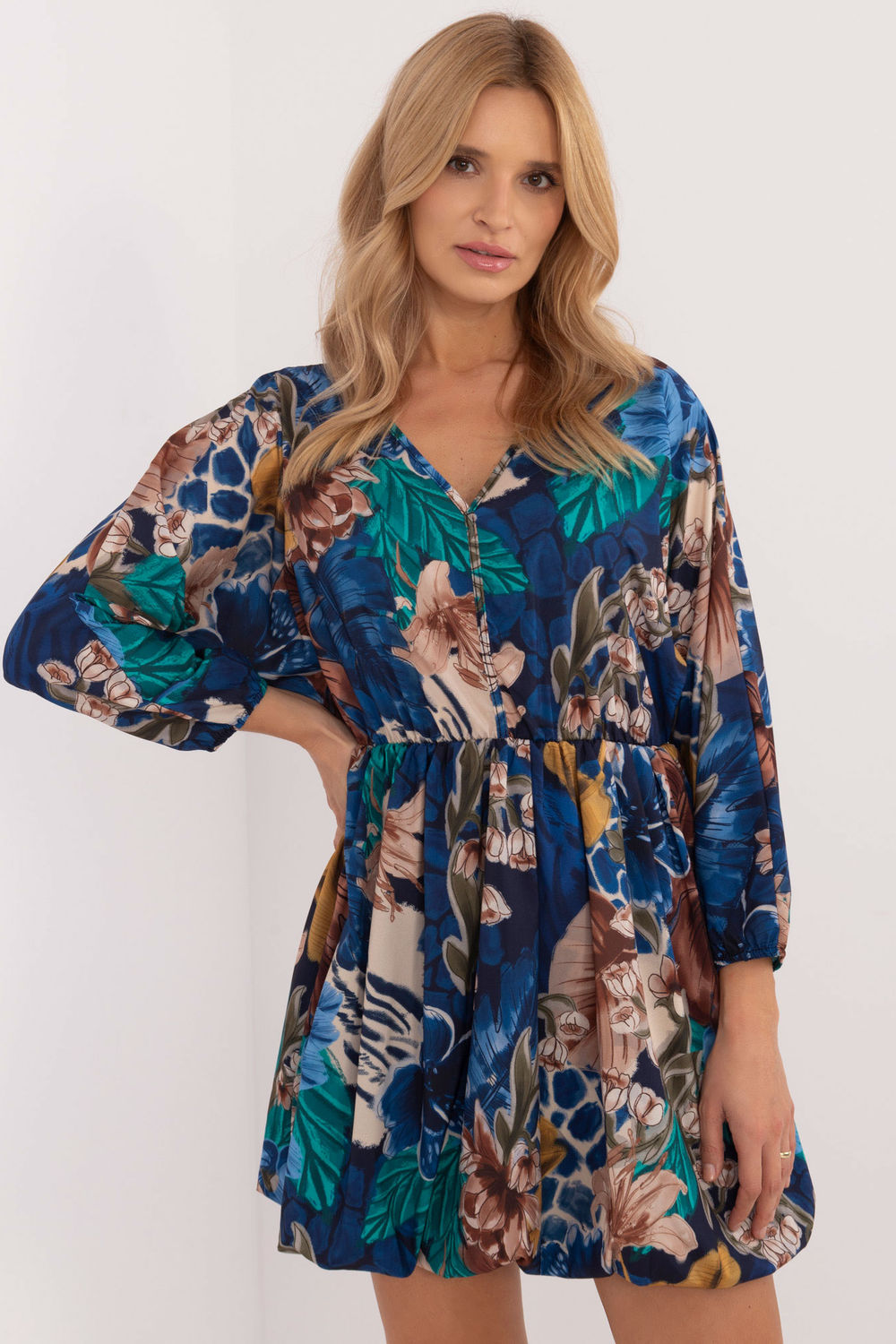 Sukienka Model DHJ-SK-19861-5.27 Dark Blue - Italy Moda202007 - Niebieski