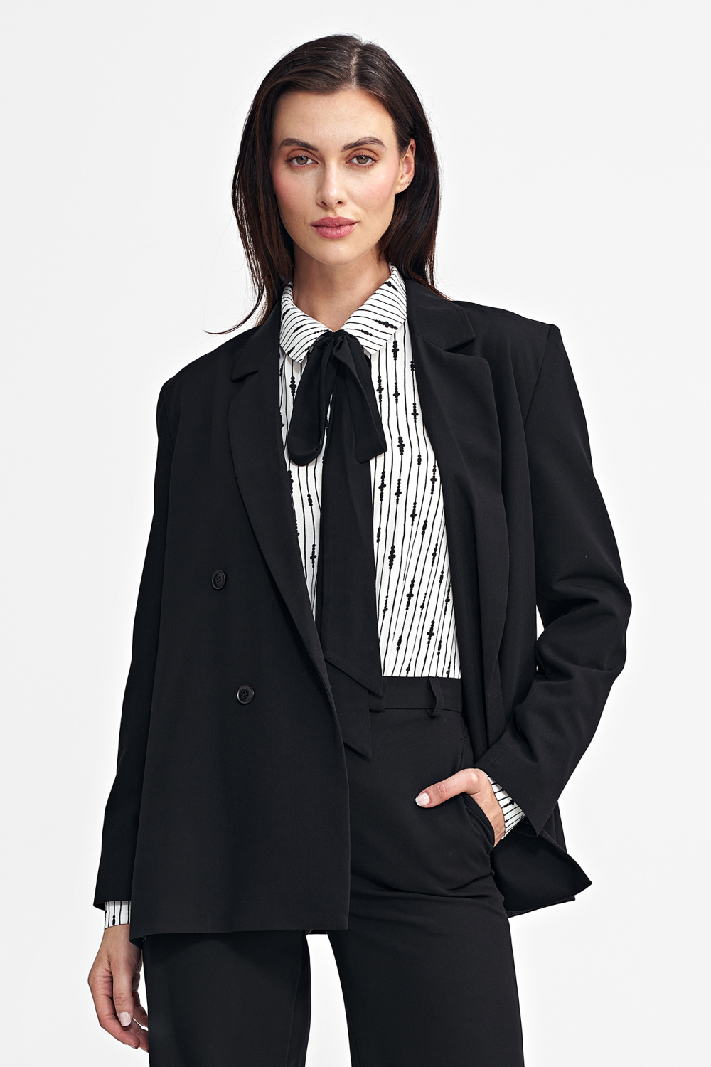 Marynarka oversize dwurzędowa Z69 Black - Nife202485 - Czarny - obrazek 4