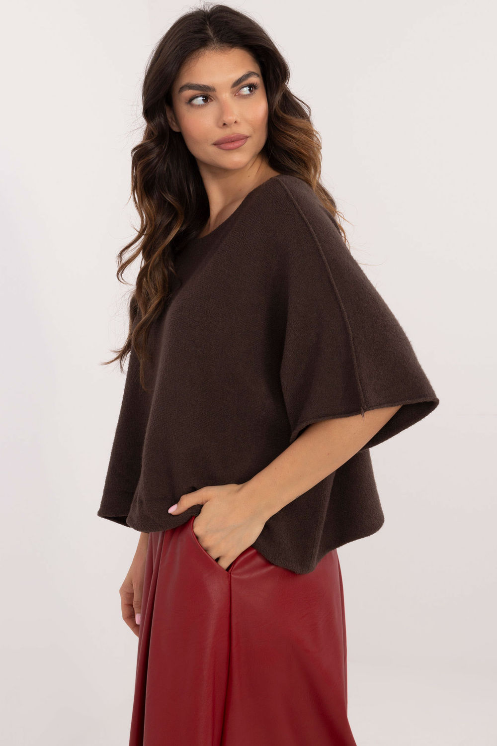 Sweter Damski Model IT-SW-0811.82P Dark Brown - Italy Moda202700 - Brązowy - obrazek 4