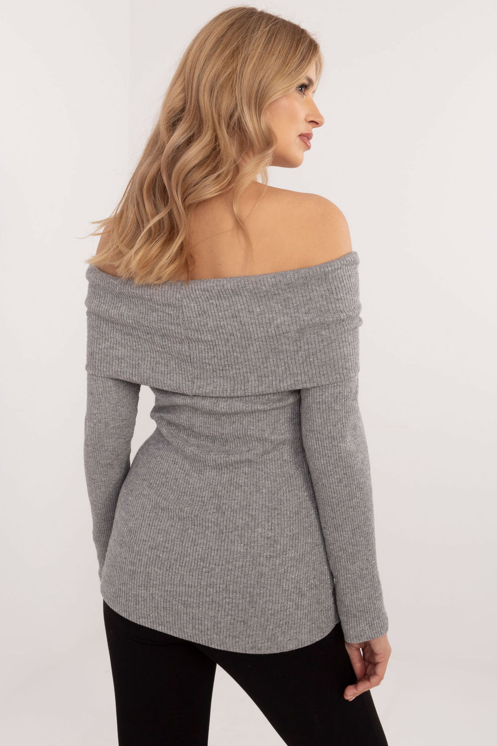 Sweter Damski Model DHJ-SW-A2449.33 Grey - Italy Moda202751 - Szary - obrazek 3