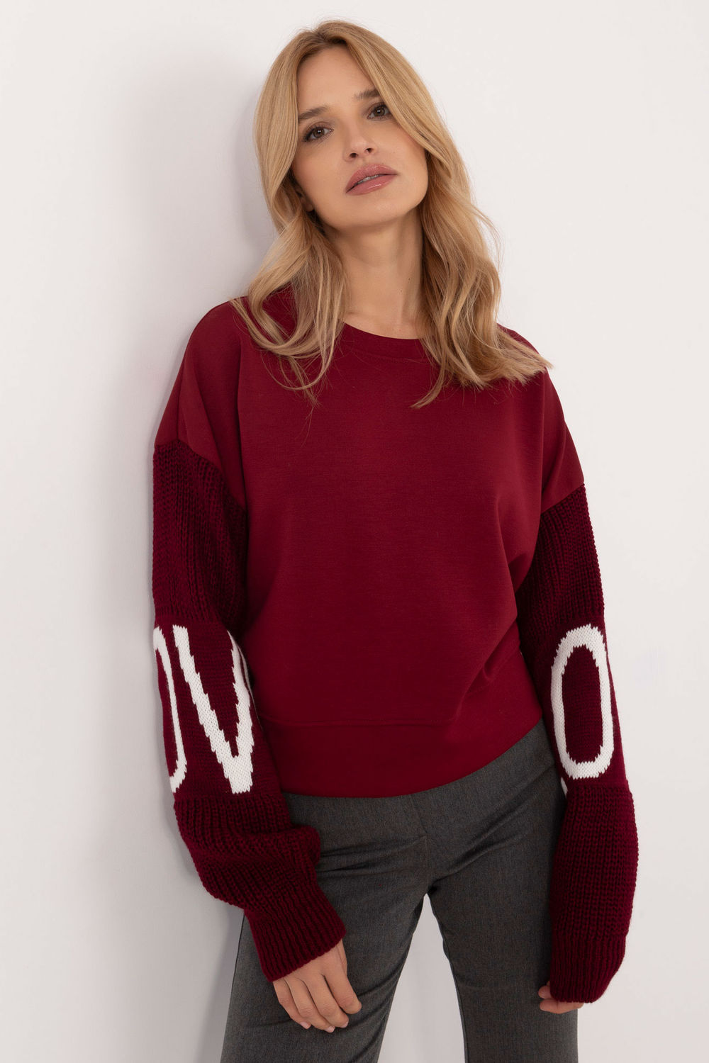 Bluza Damska Model MI-BL-M5975.26P Bordo - Italy Moda202846 - Czerwony