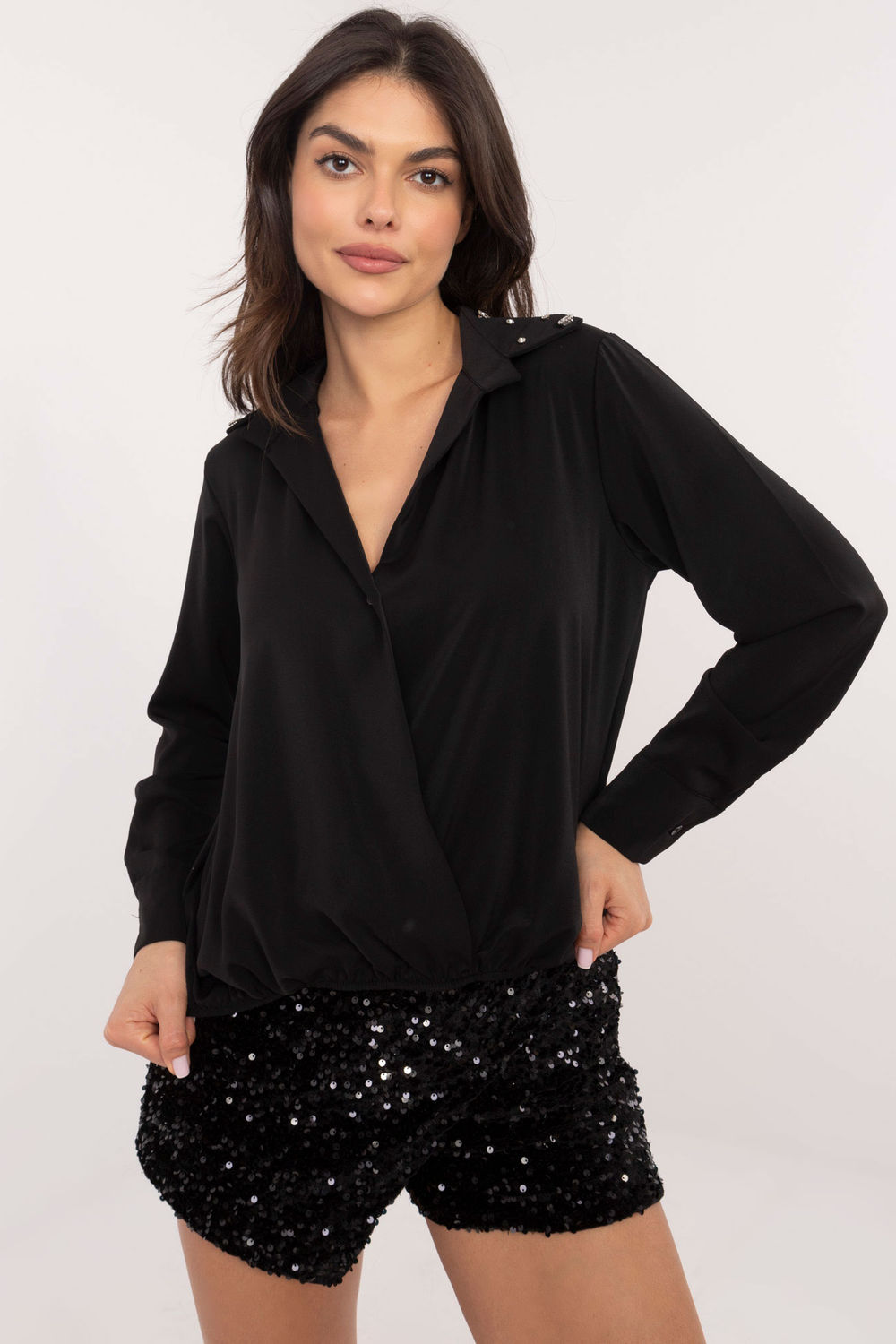Koszula Damska Model DHJ-KS-15260.96 Black - Italy Moda203102 - Czarny