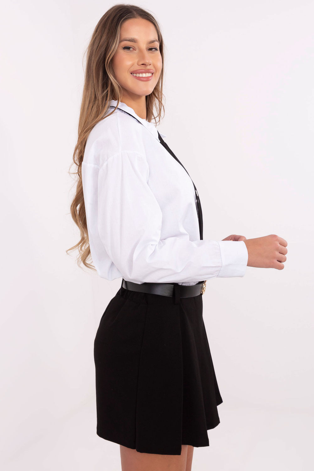 Koszula Damska Model DHJ-KS-9213.86 White - Italy Moda204393 - Biały - obrazek 2
