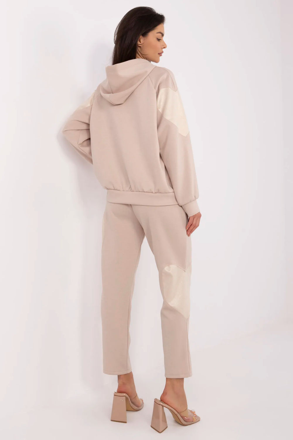 Spodnie Komplet Model MI-KMPL-M6156.98 Beige - Italy Moda209204 - Beżowy - obrazek 3