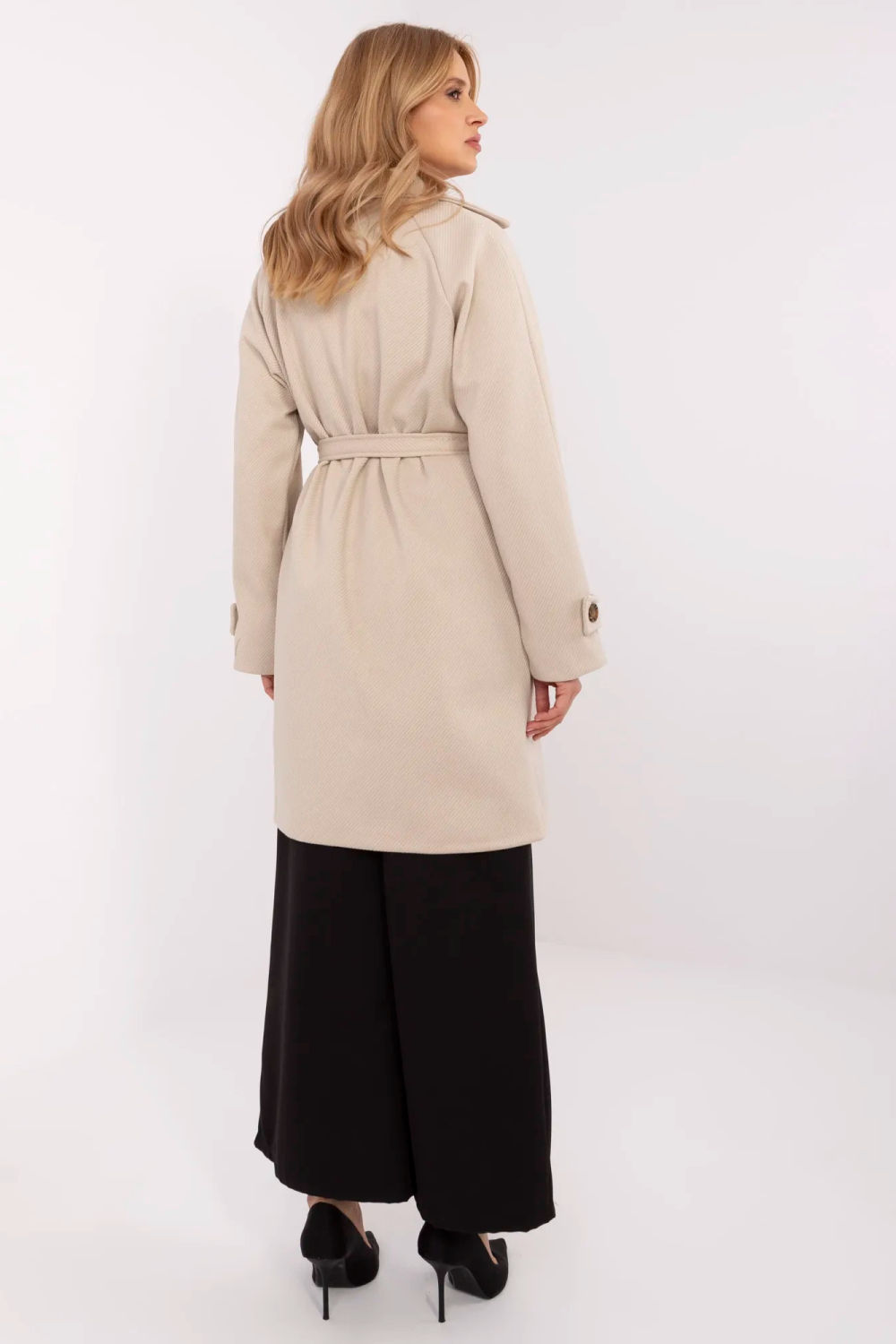 Płaszcz Damski Model TW-PL-BI-2309.86 Beige - Och Bella210667 - Beżowy - obrazek 3
