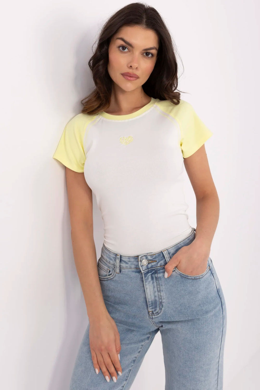 T-shirt Damski Model NM-TS-V7940.17 White/Yellow - NM210877 - Żółty