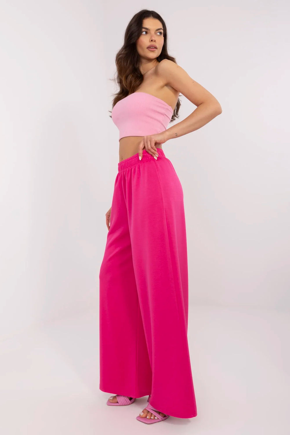 Spodnie Dresowe Model DHJ-SP-19617.62P Fuksja - Italy Moda210951 - Różowy - obrazek 2