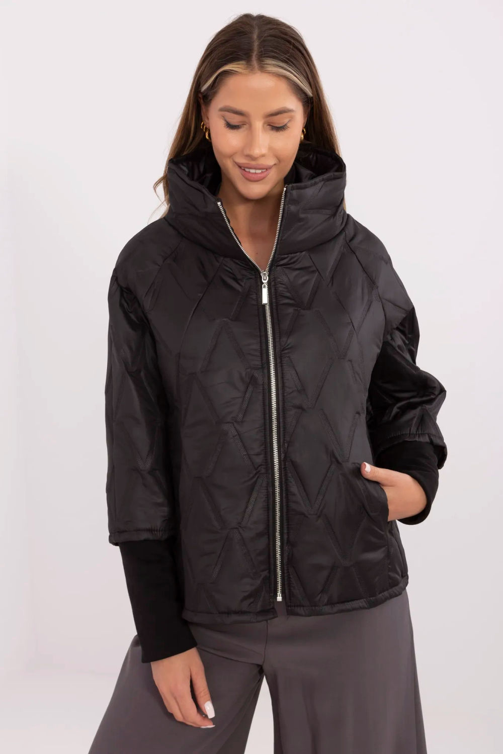 Kurtka Damska Model MI-KR-9002-1.74P Black - Italy Moda211826 - Czarny