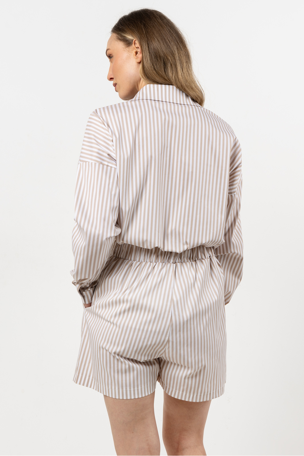 Szorty Model A719 Beige - awama212203 - Beżowy - obrazek 3