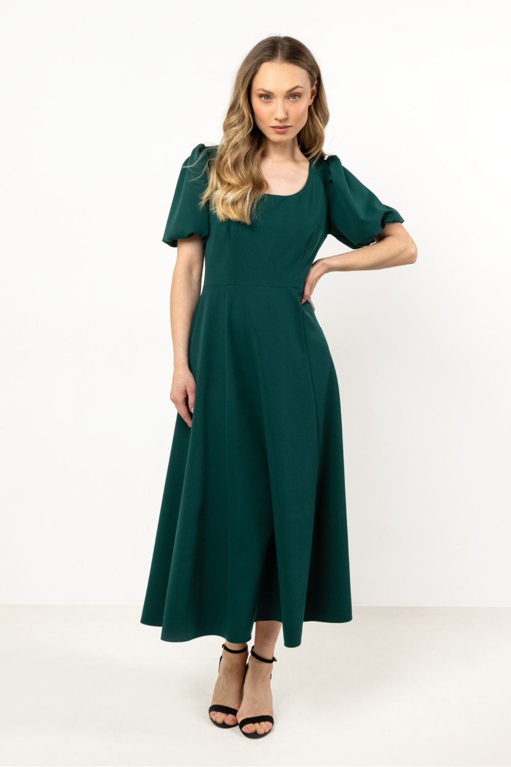 Sukienka Model A709 Bottle Green - awama212234 - Zielony
