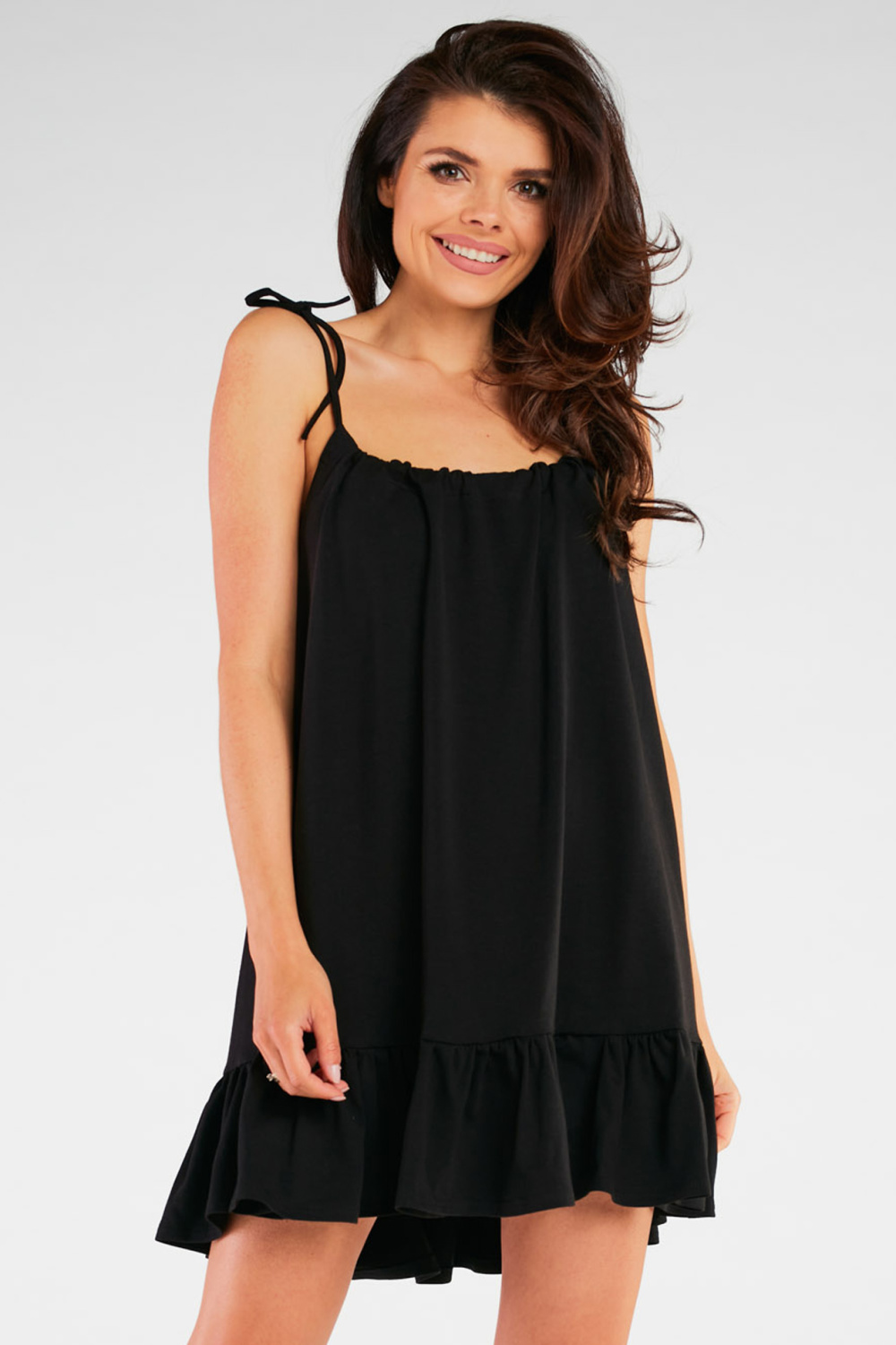 Sukienka Model M251 Black - Infinite You214506 - Czarny