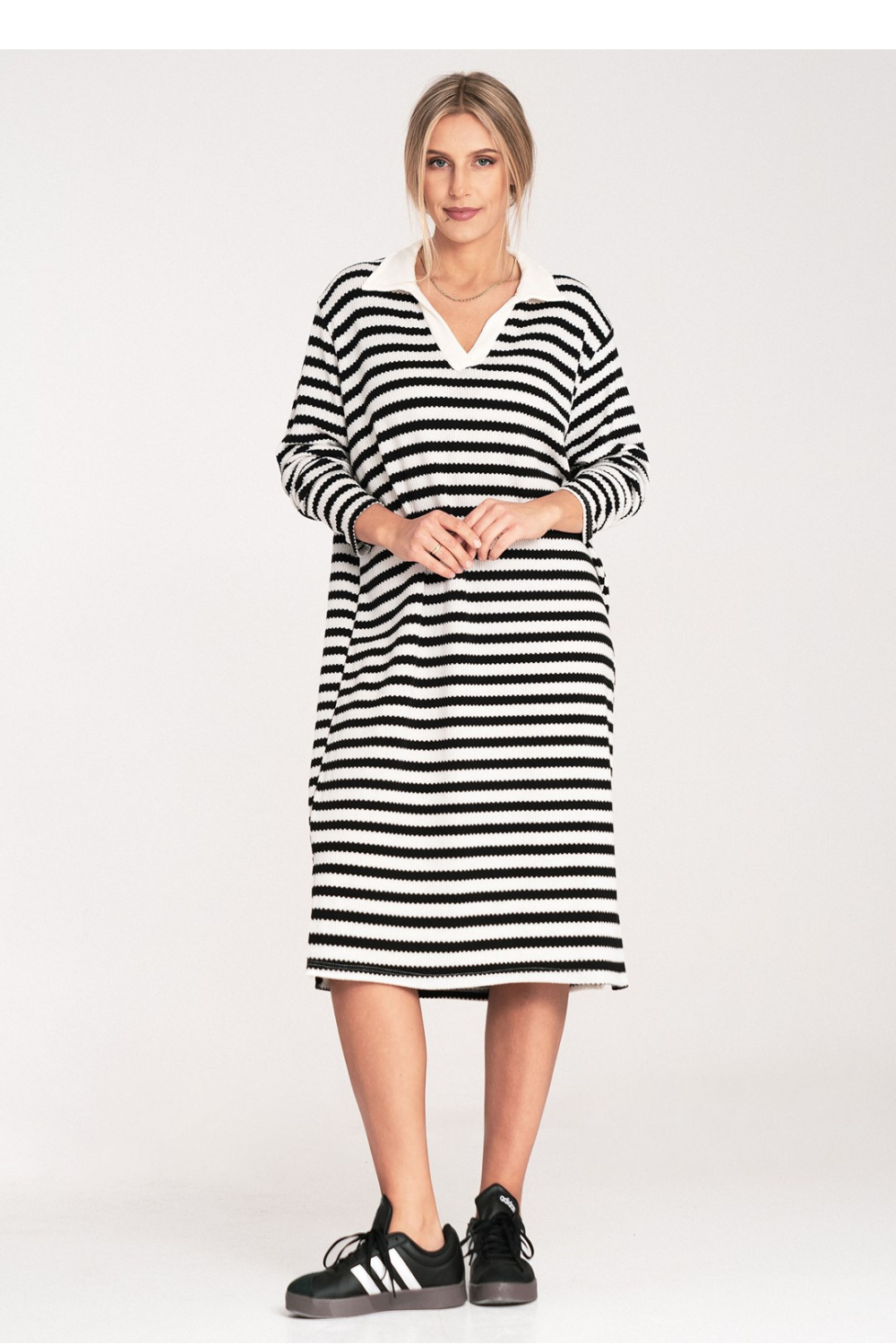 Sukienka Model M1098 Black/White - Figl214883 - Biały - obrazek 4