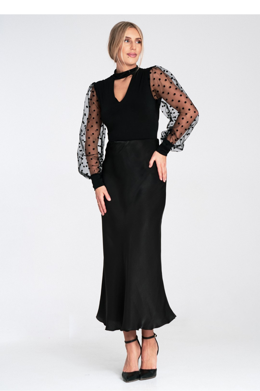 Spódnica Model M1084 Black - Figl214938 - Czarny