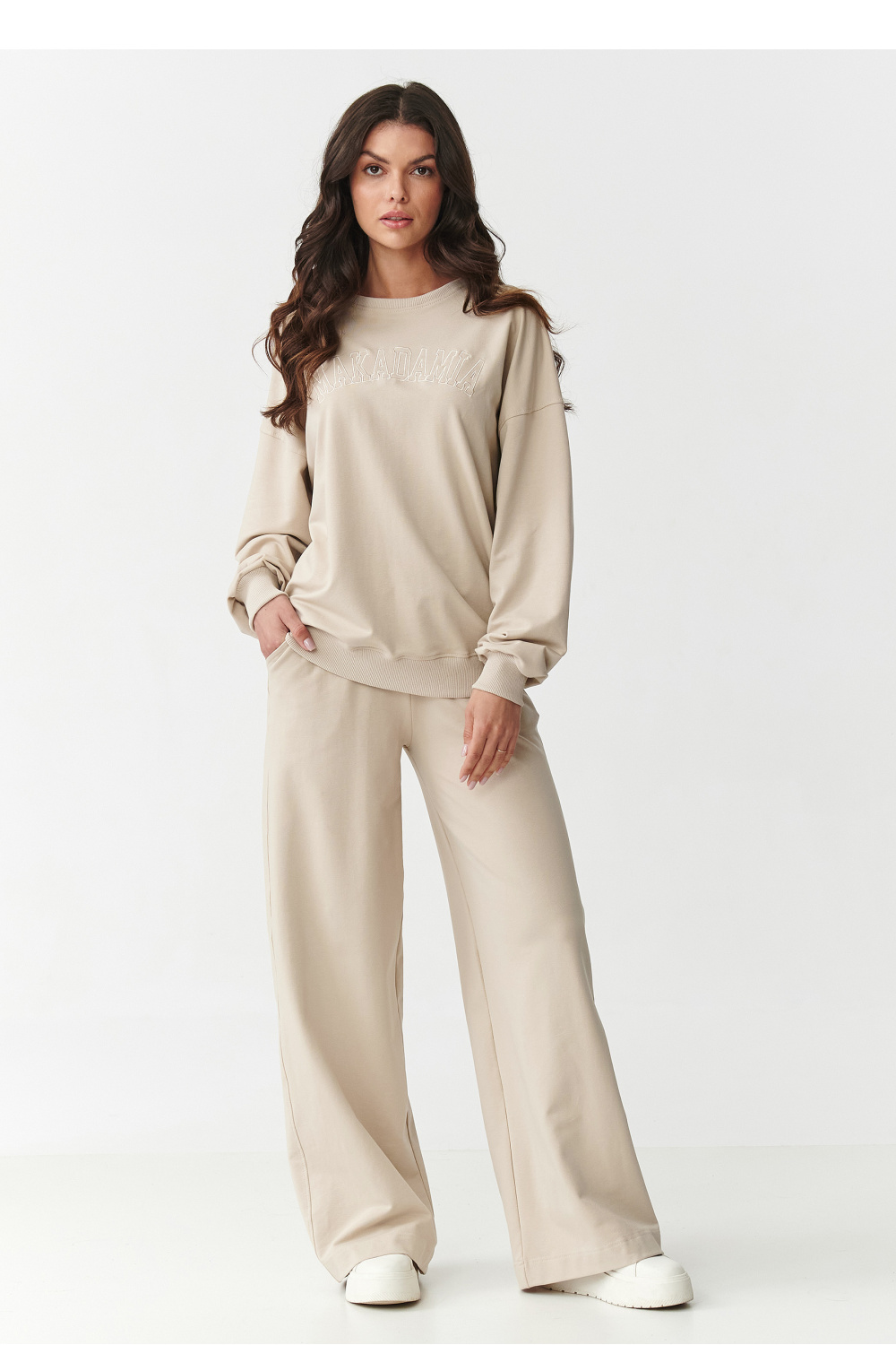 Spodnie Komplet Model M890 Light Beige - Makadamia216929 - Beżowy