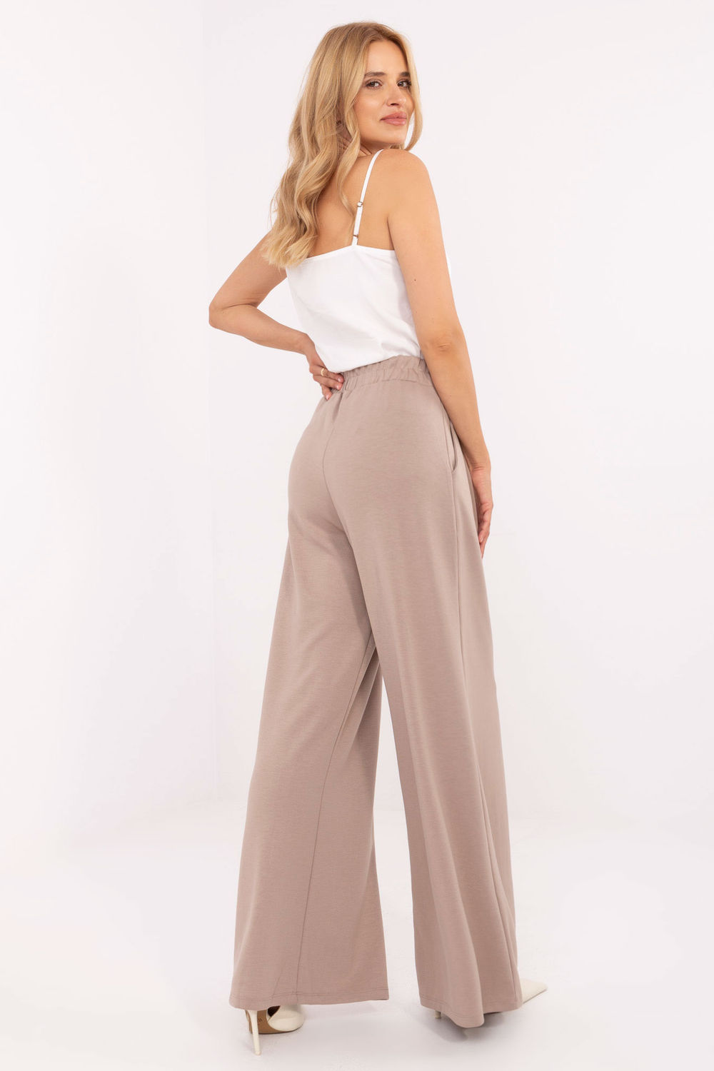 Spodnie Dresowe Model RV-DR-A613.69 Dark Beige - Relevance217048 - Beżowy - obrazek 3
