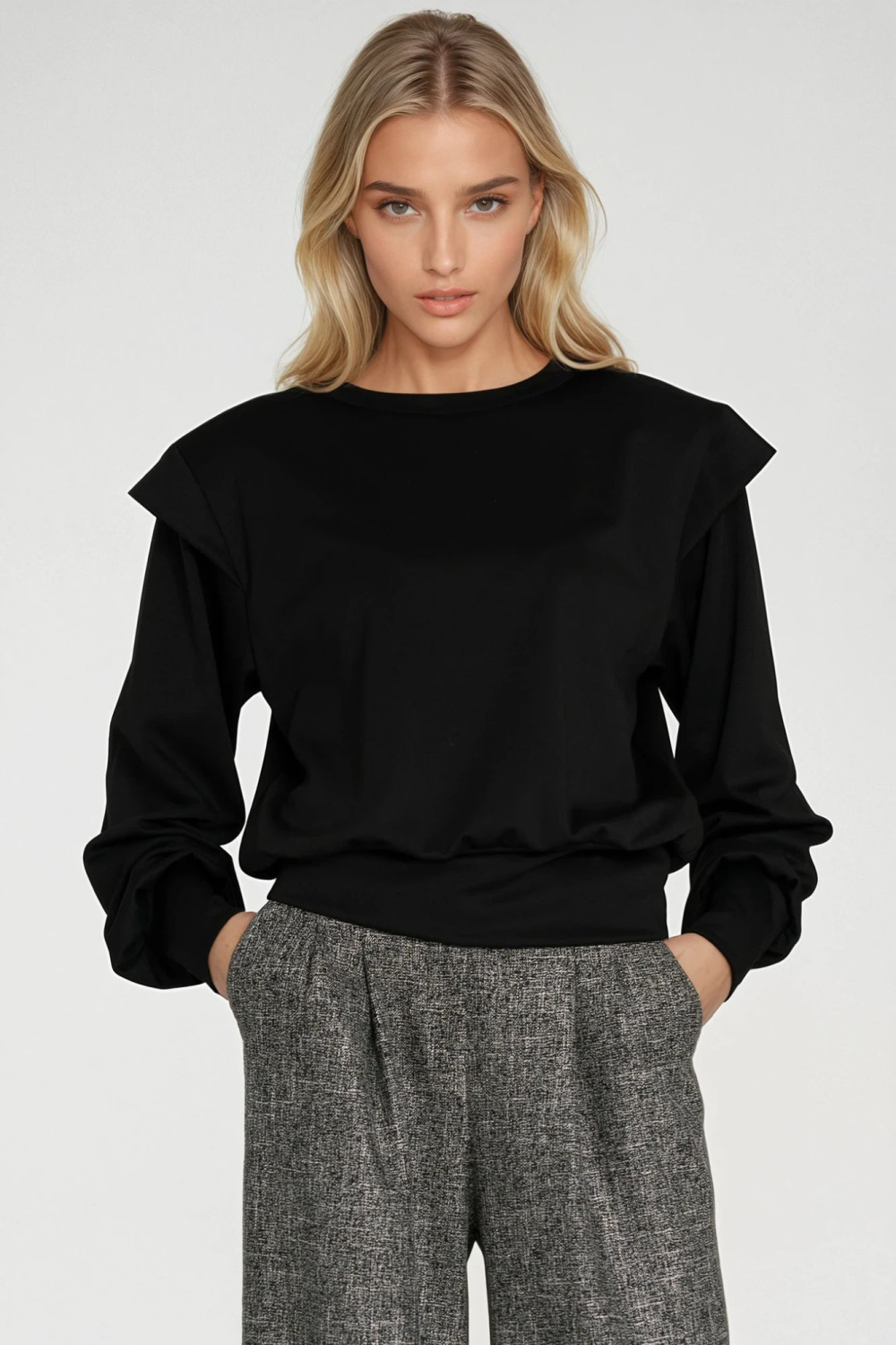 Bluza z wysokimi ściągaczami BL10 Black - Nife217576 - Czarny