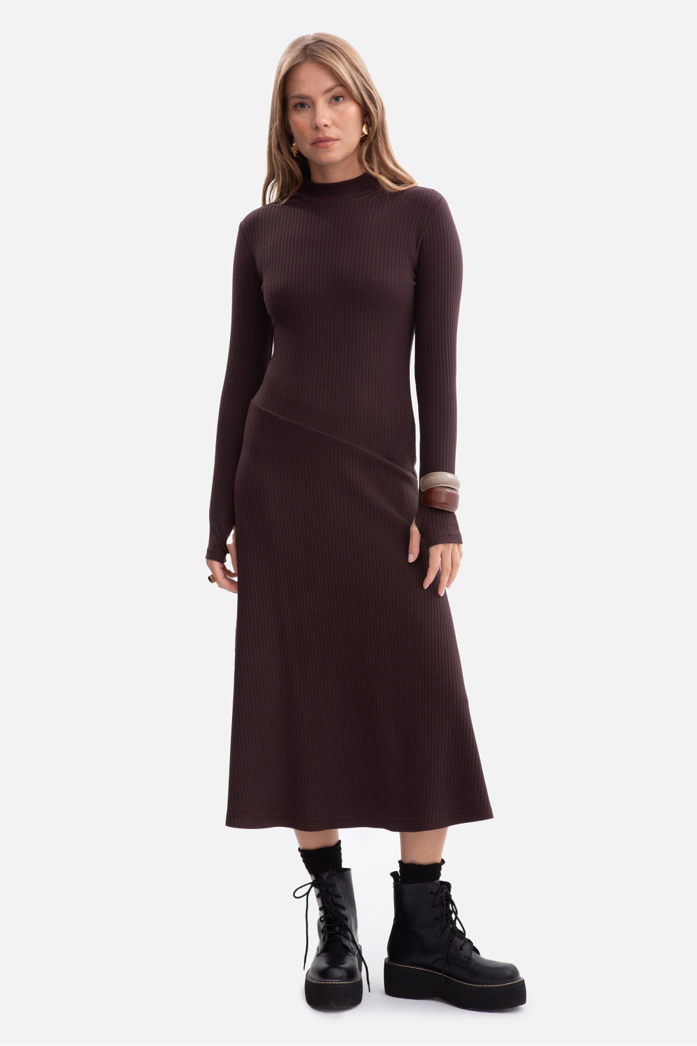 Sukienka Model B299 Czekolada - BeWear218668 - Brązowy