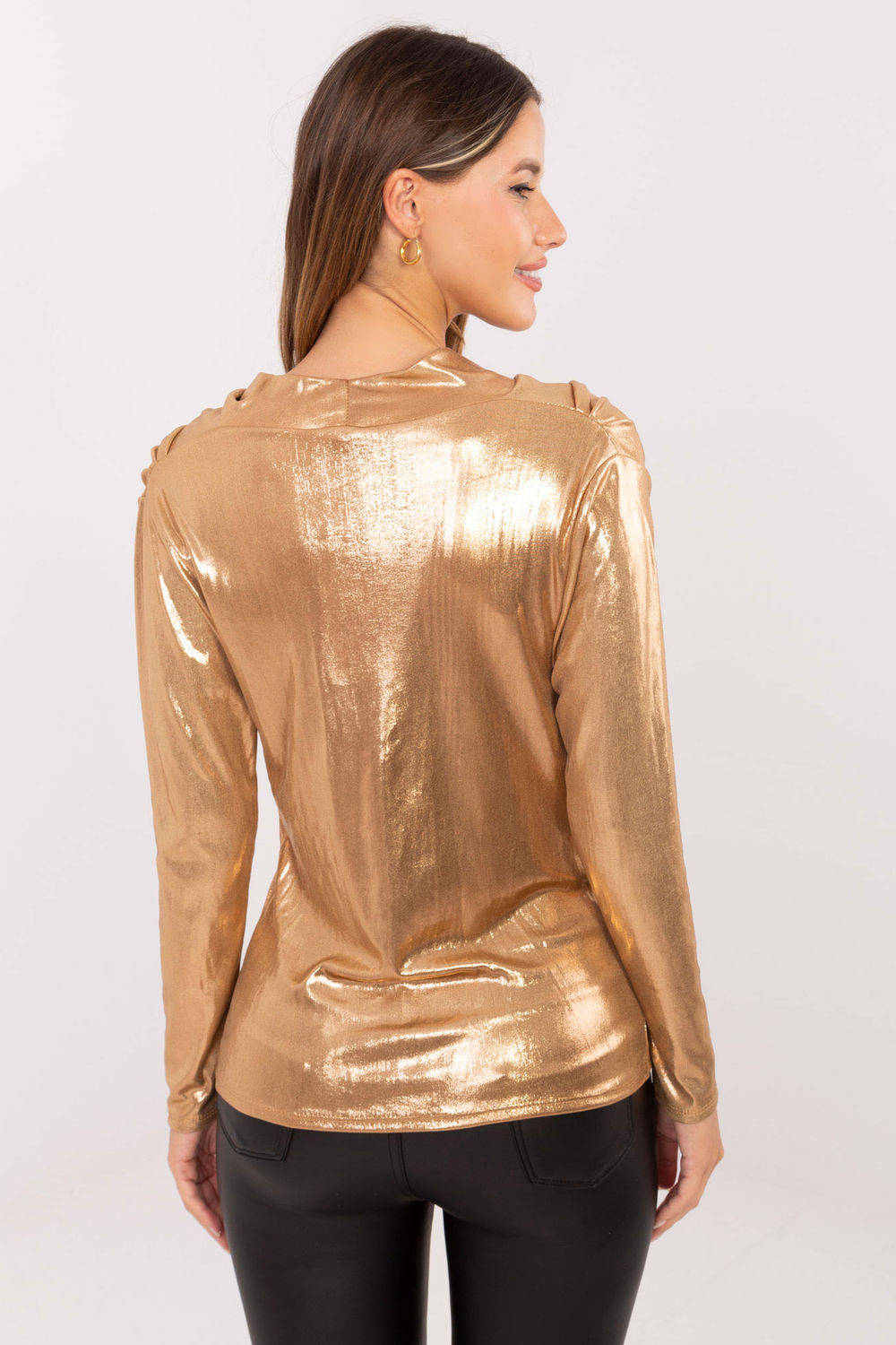 Bluzka Model DHJ-BZ-15268.30 Camel - Italy Moda219198 - Brązowy - obrazek 3