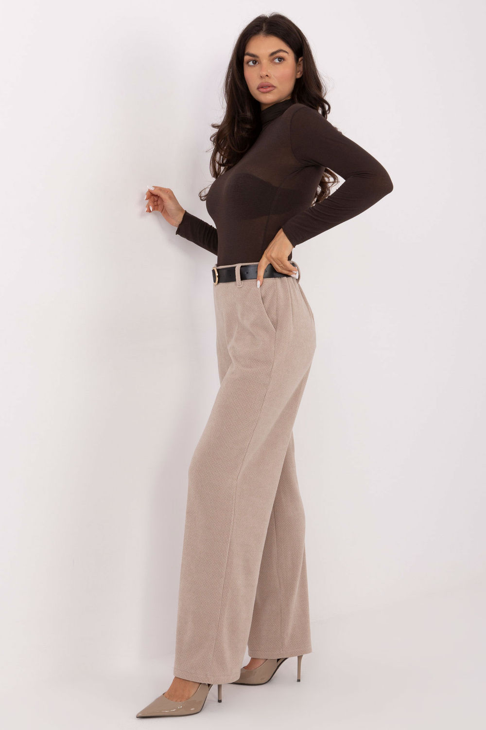 Spodnie Damskie Model IT-SP-FL8252.18P Beige - Italy Moda220752 - Beżowy - obrazek 2