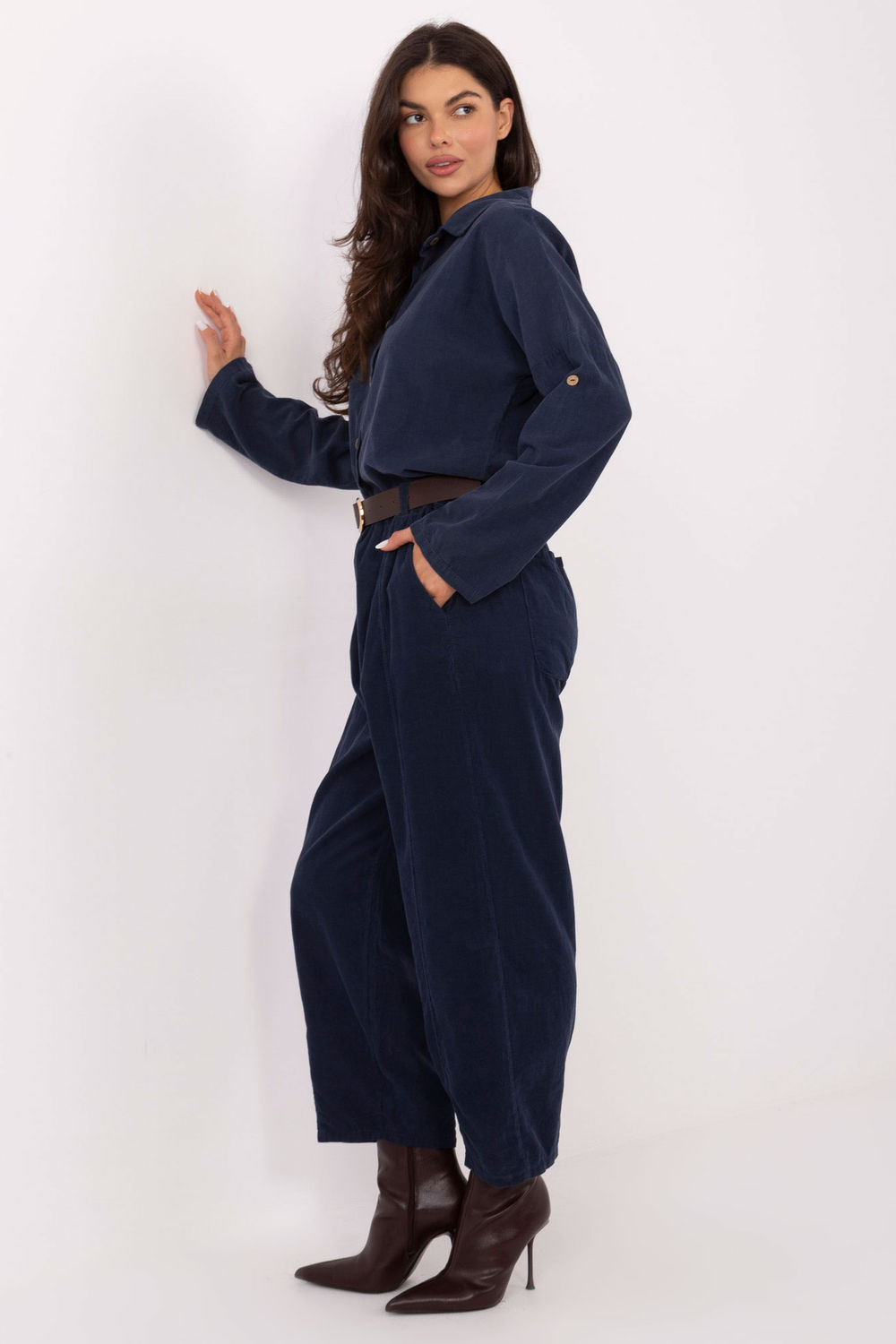 Spodnie Damskie Model IT-SP-258009.83 Dark Blue - Italy Moda220818 - Niebieski - obrazek 2