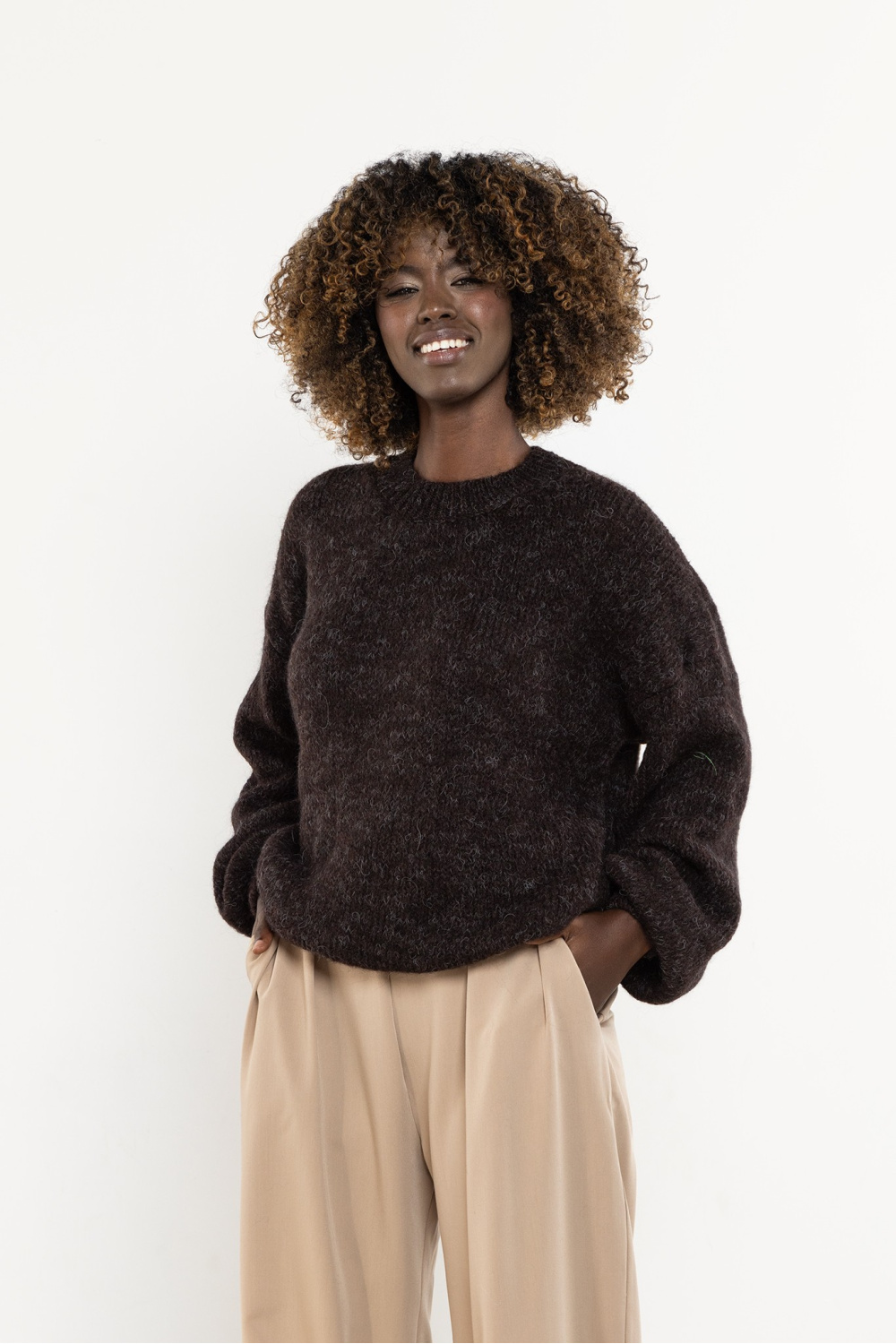 Sweter Damski Model A757 Czekolada - awama220850 - Brązowy