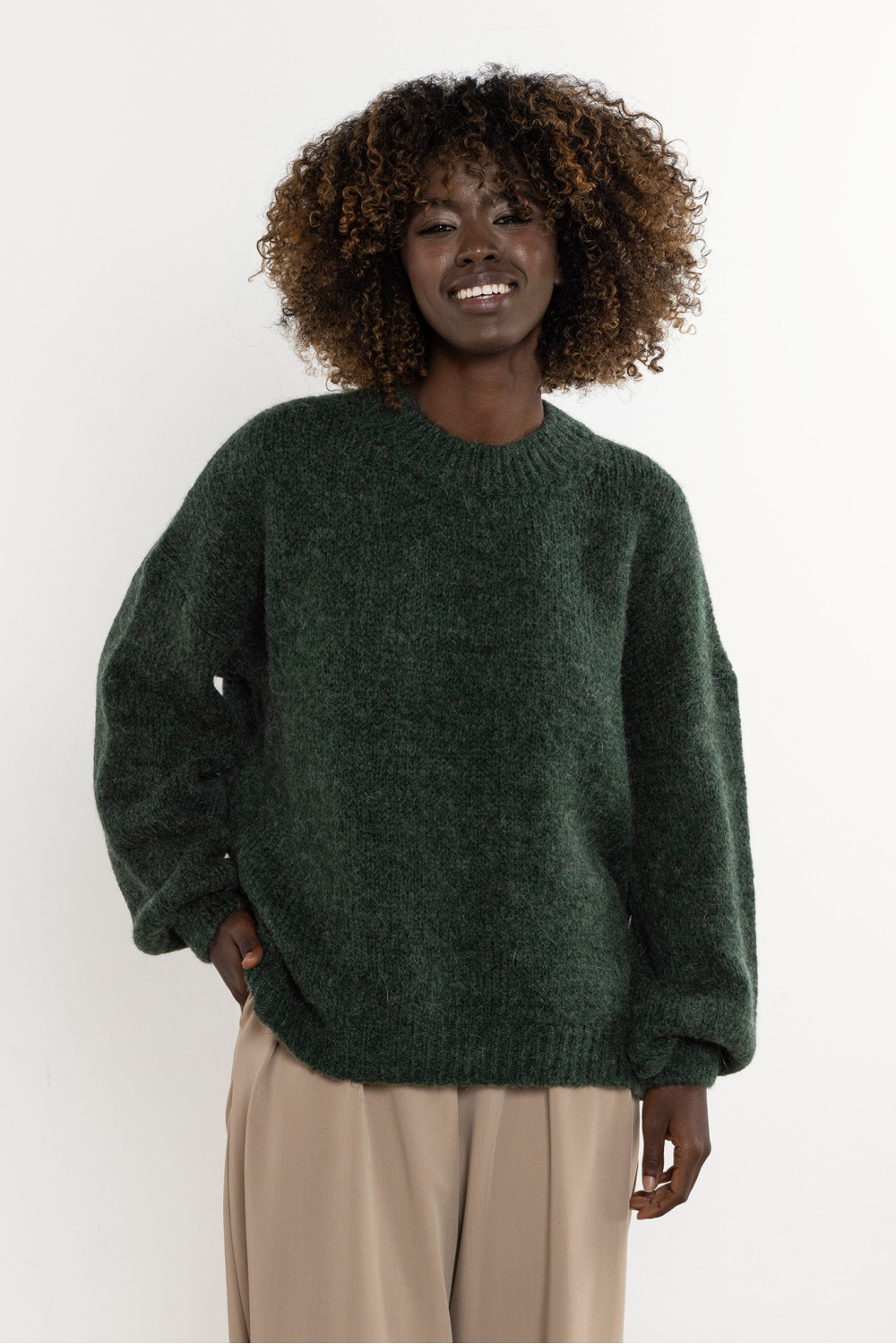 Sweter Damski Model A757 Bottle Green - awama220852 - Zielony