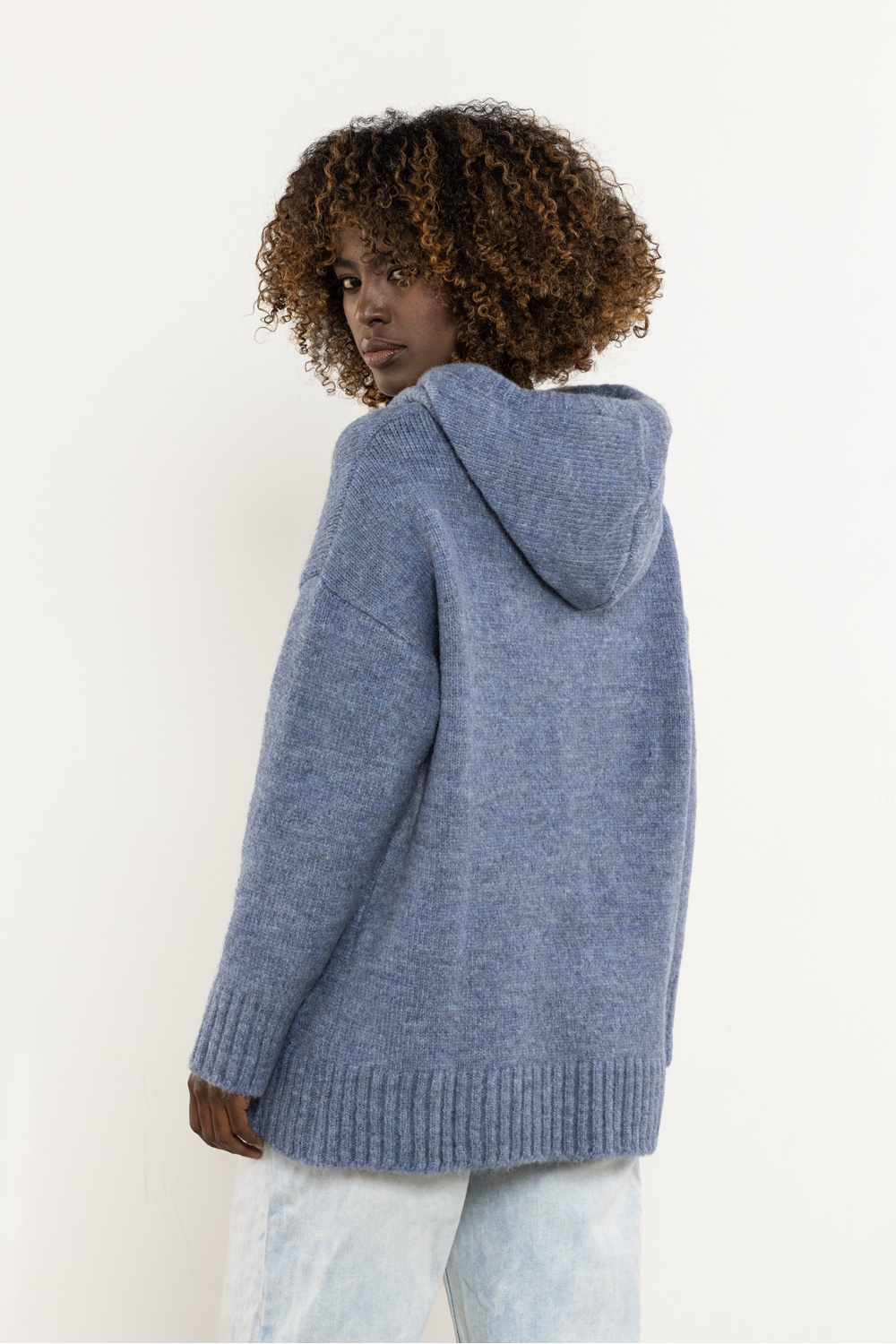 Sweter Damski Model A755 Blue - awama220858 - Niebieski - obrazek 3