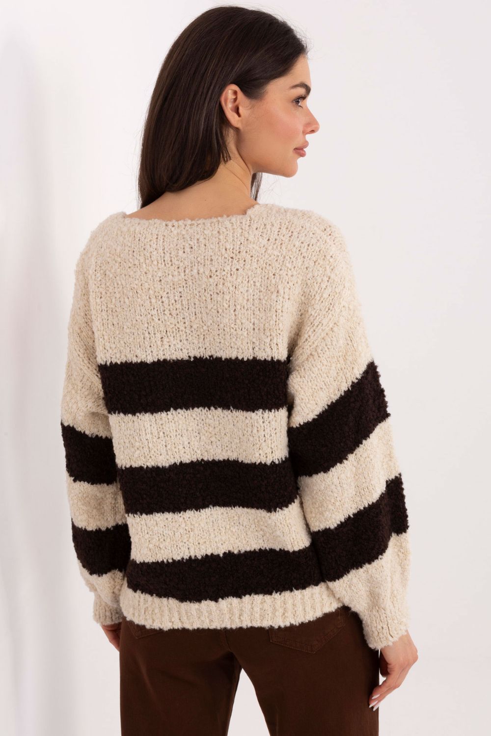 Sweter Damski Model MI-SW-WK3031.22 Beige - Italy Moda221551 - Beżowy - obrazek 4