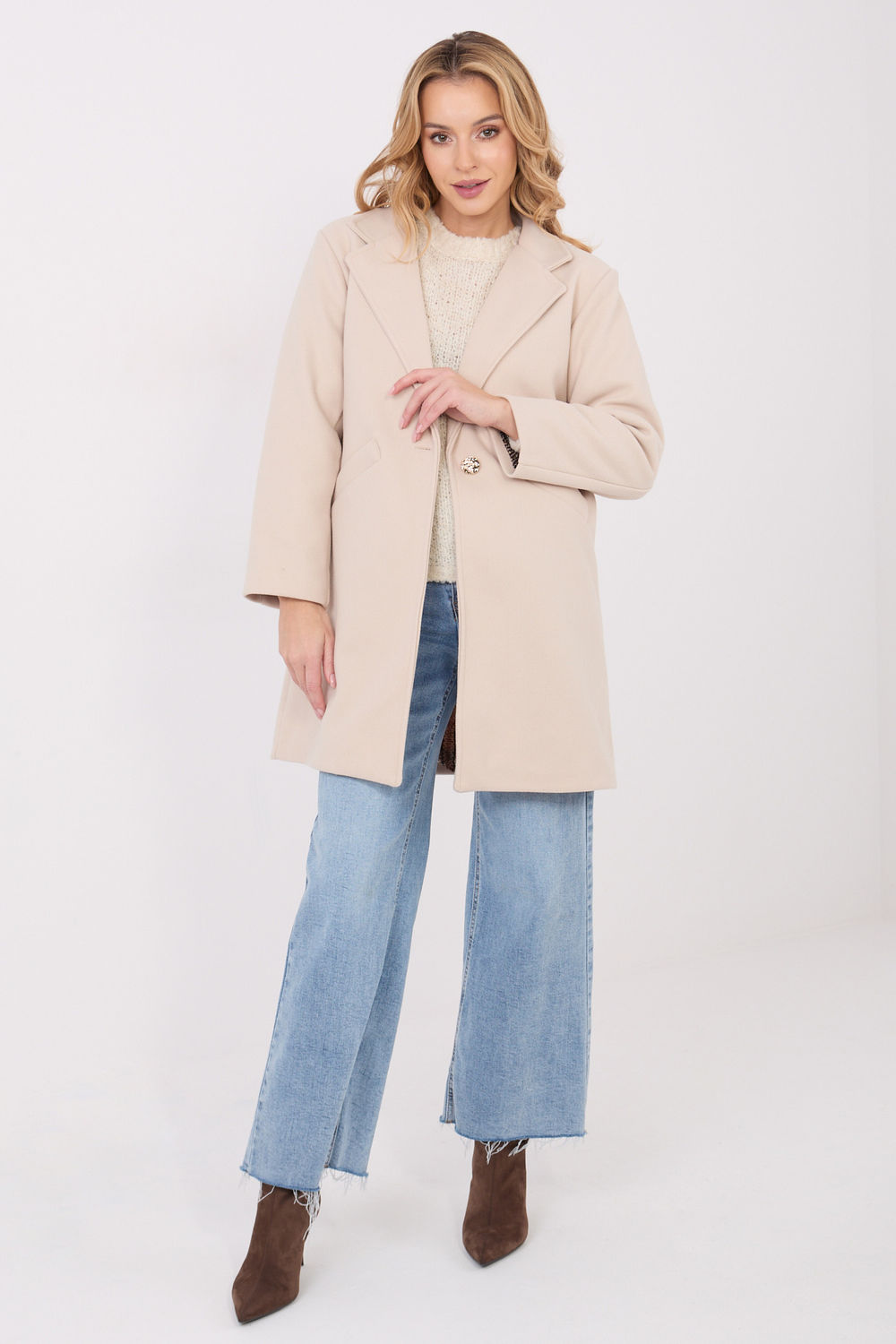 Płaszcz Damski Model IT-PL-20238.23 Light Beige - Italy Moda222163 - Beżowy - obrazek 2