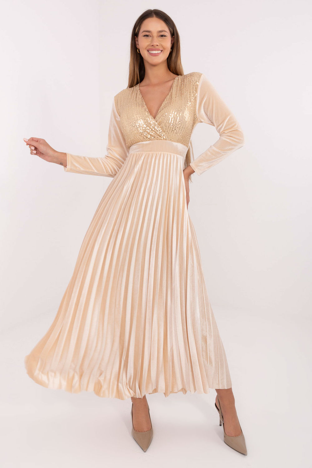 Sukienka Model IT-SK-16919.04P Light Beige - Italy Moda222165 - Beżowy