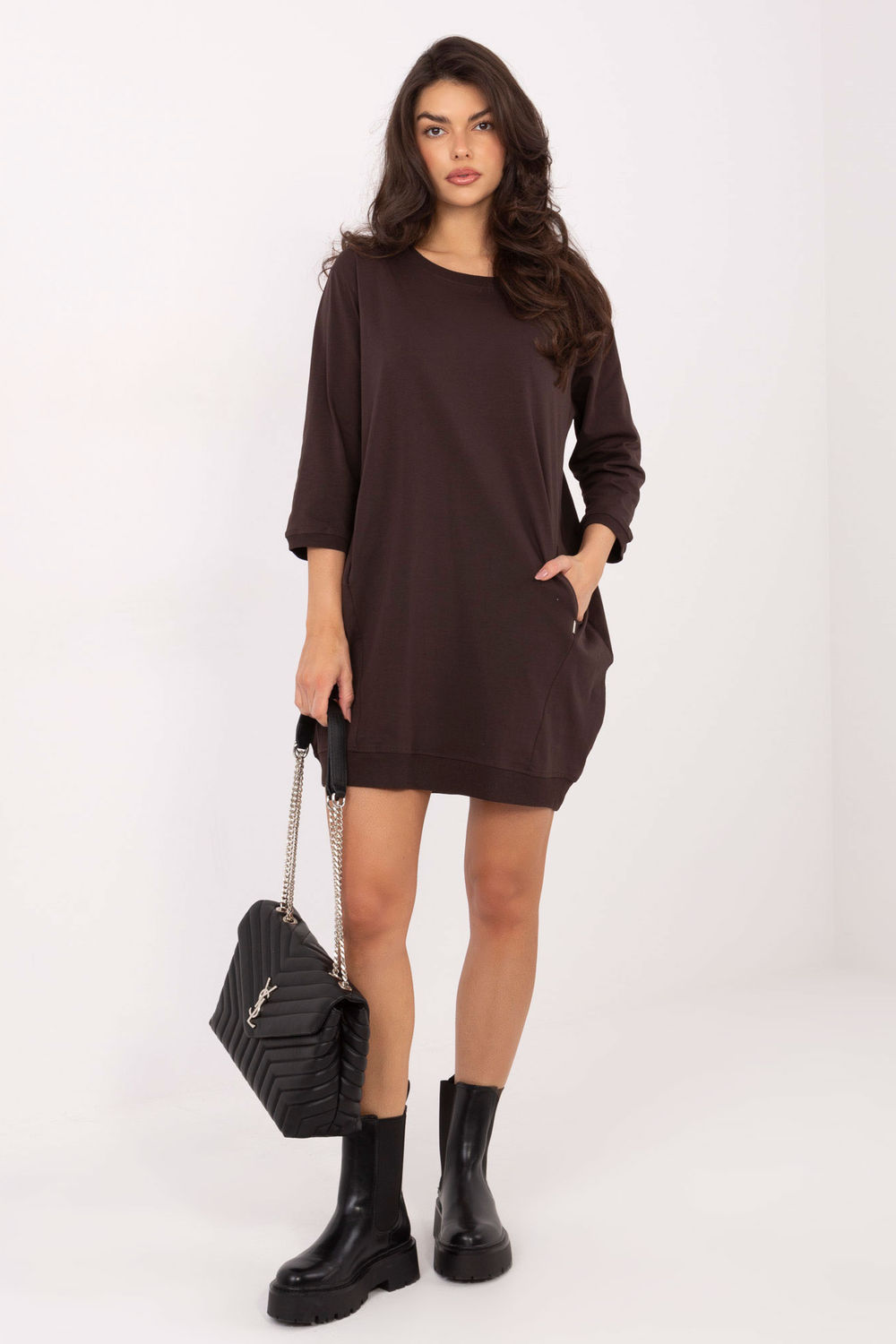 Sukienka Model RV-SK-6839.95 Dark Brown - Relevance222431 - Brązowy