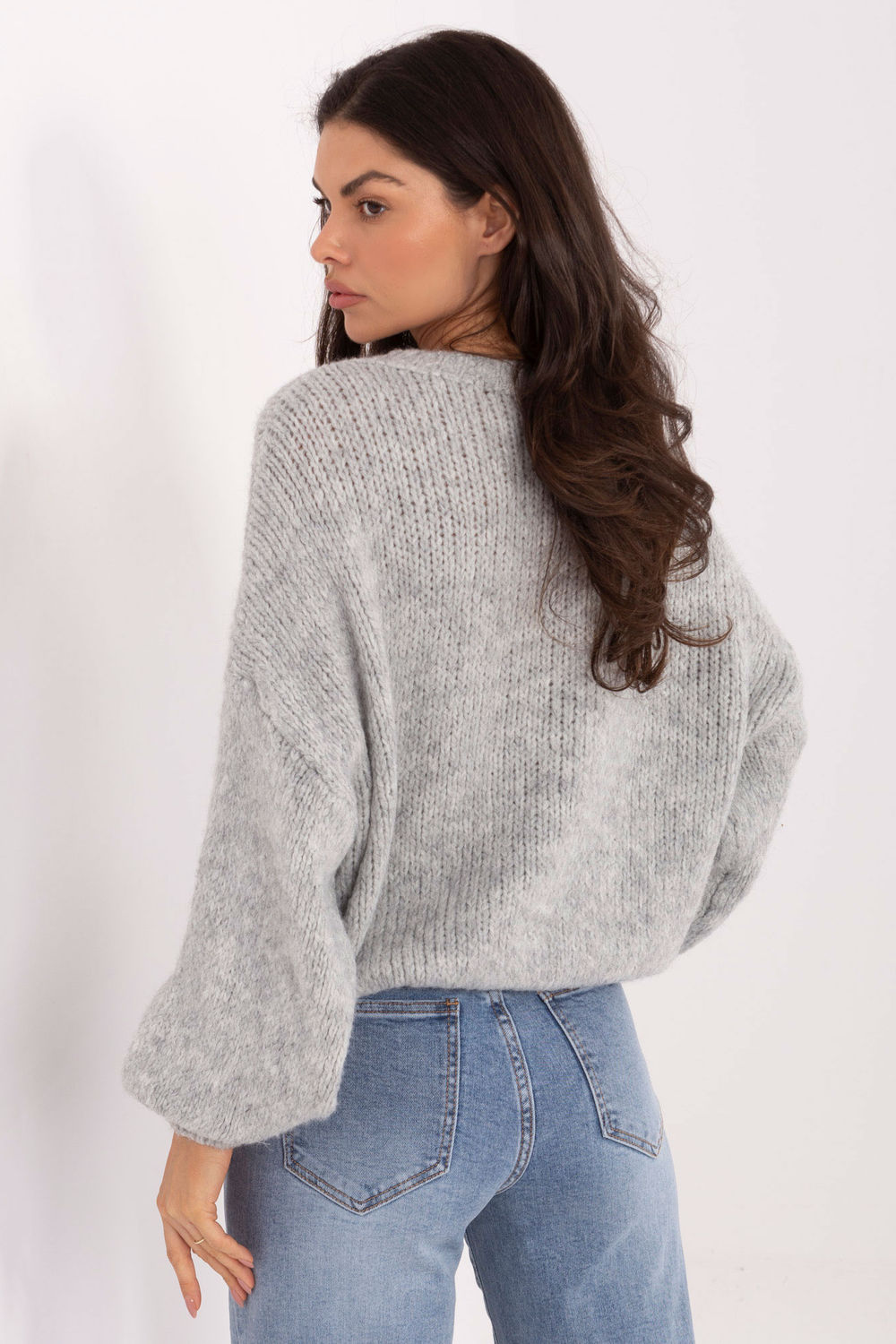 Sweter Damski Model MI-SW-1909.68 Grey - Italy Moda222781 - Szary - obrazek 3