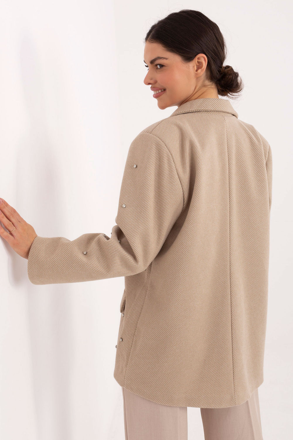 Marynarka Model IT-MA-18365.97 Beige - Italy Moda222790 - Beżowy - obrazek 3