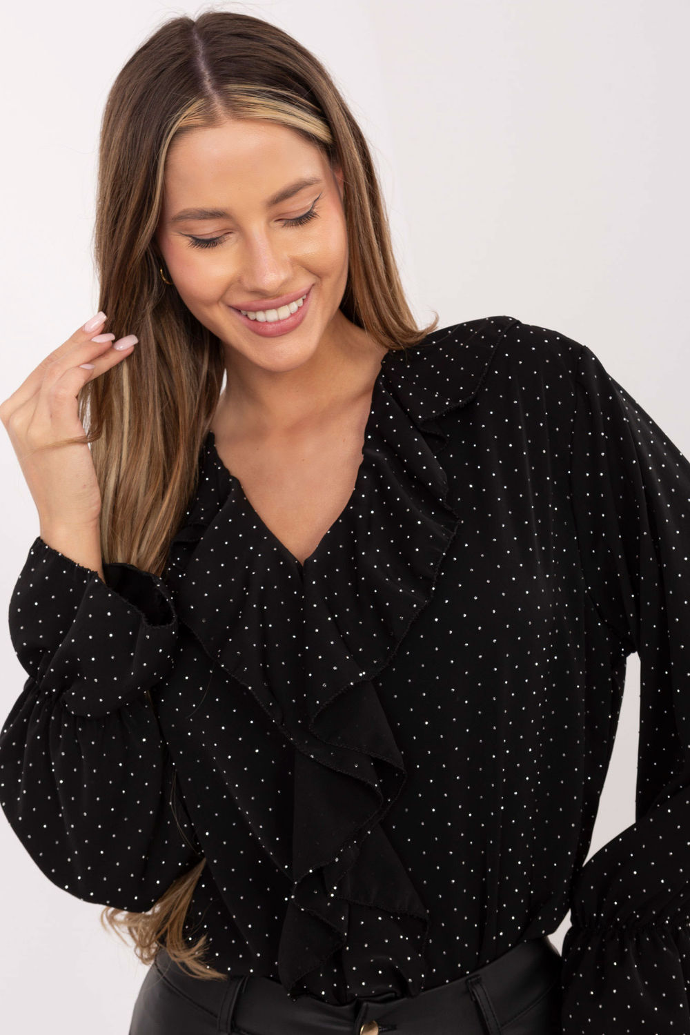 Bluzka Model MI-BZ-92353.33 Black - Italy Moda222943 - Czarny - obrazek 4
