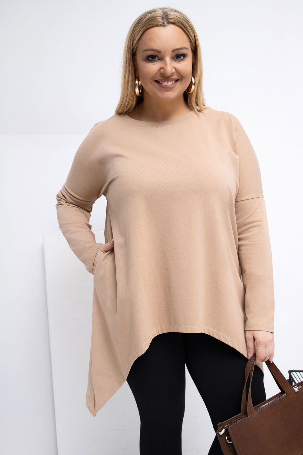 Tunika Model RV-BZ-5031.06X Dark Beige - Relevance223034 - Beżowy