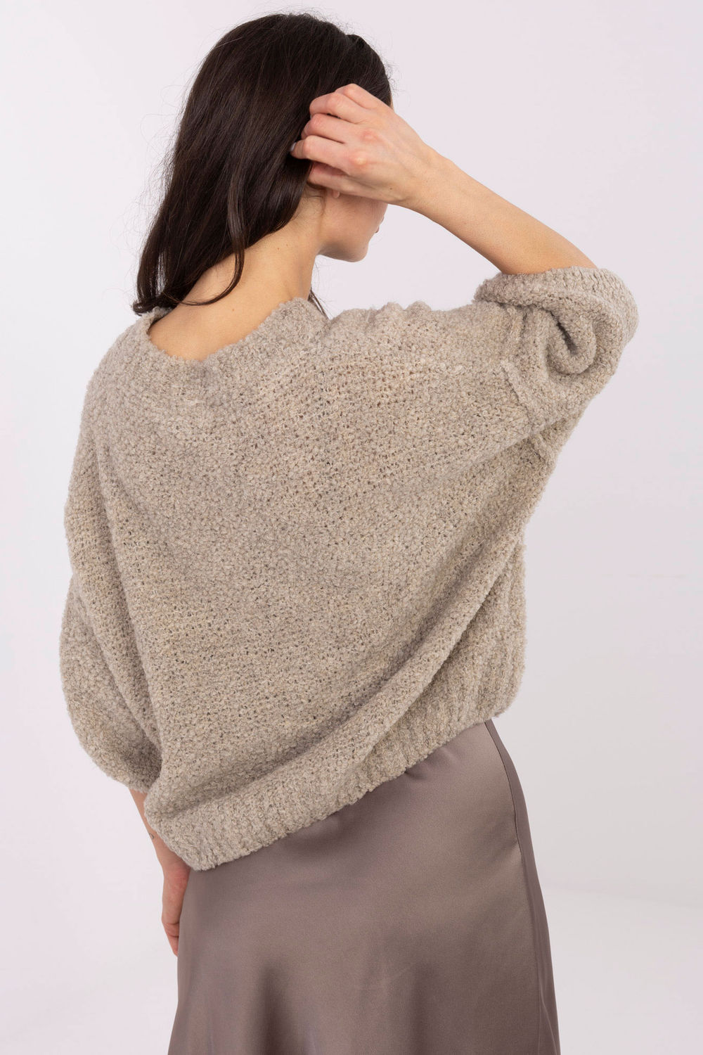 Sweter Damski Model IT-SW-72802.77 Beige - Italy Moda223178 - Beżowy - obrazek 3
