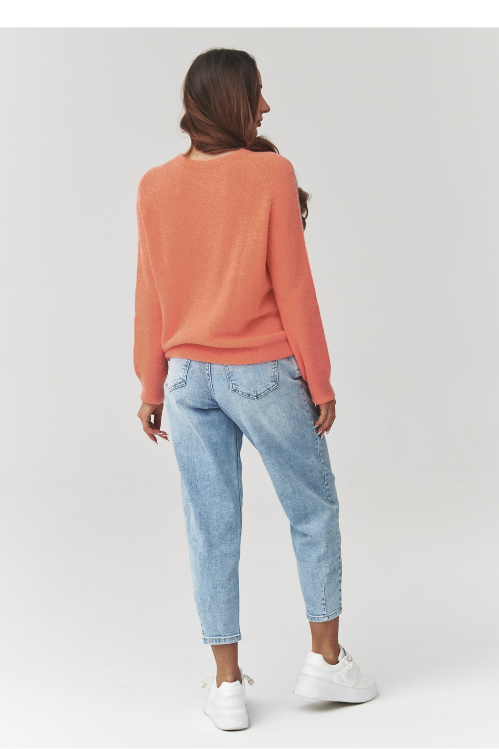 Sweter Damski Model C40 Coral - Makadamia223248 - Pomarańczowy - obrazek 3