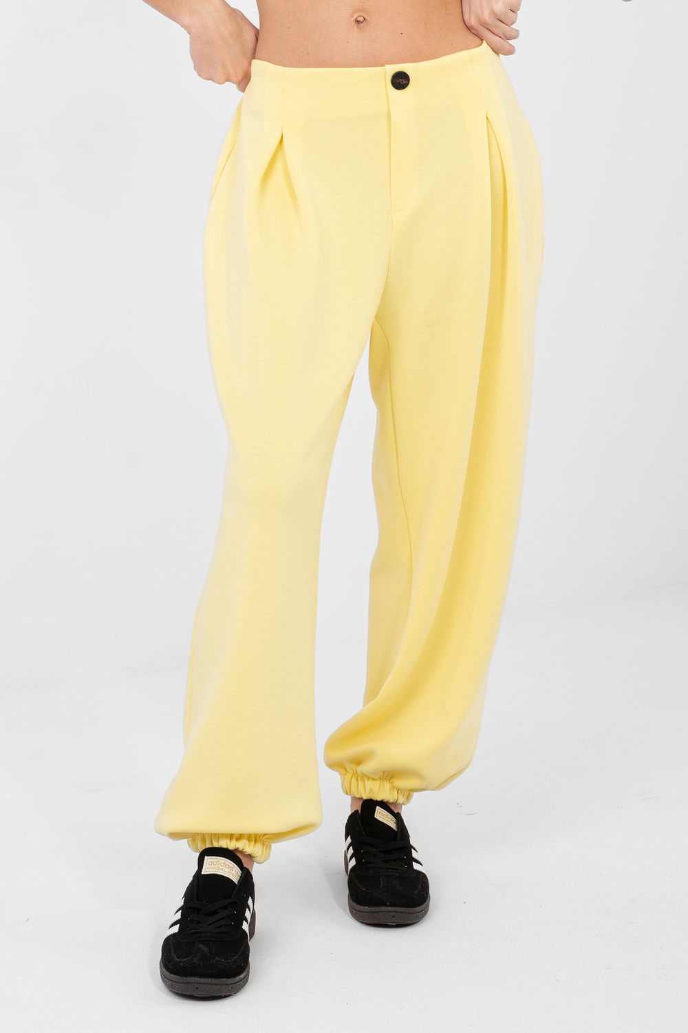 Spodnie Dresowe Model IT-SP-9995.12P Light Yellow - Italy Moda223750 - Żółty