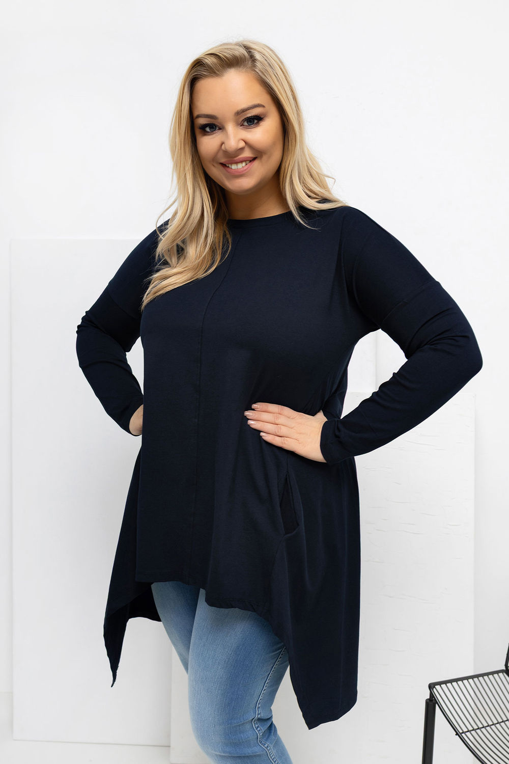 Bluzka Model RV-BZ-7054-1.06 Navy - Relevance223932 - Granatowy