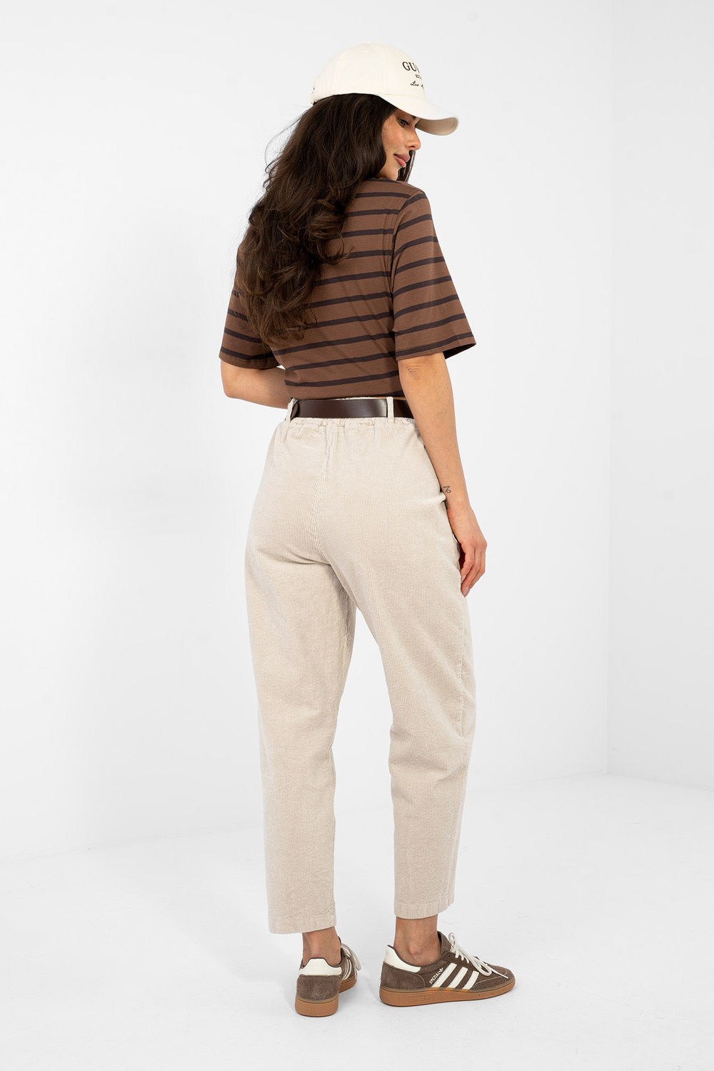 Spodnie Damskie Model IT-SP-FL9767-1.02 Beige - Italy Moda224053 - Beżowy - obrazek 3