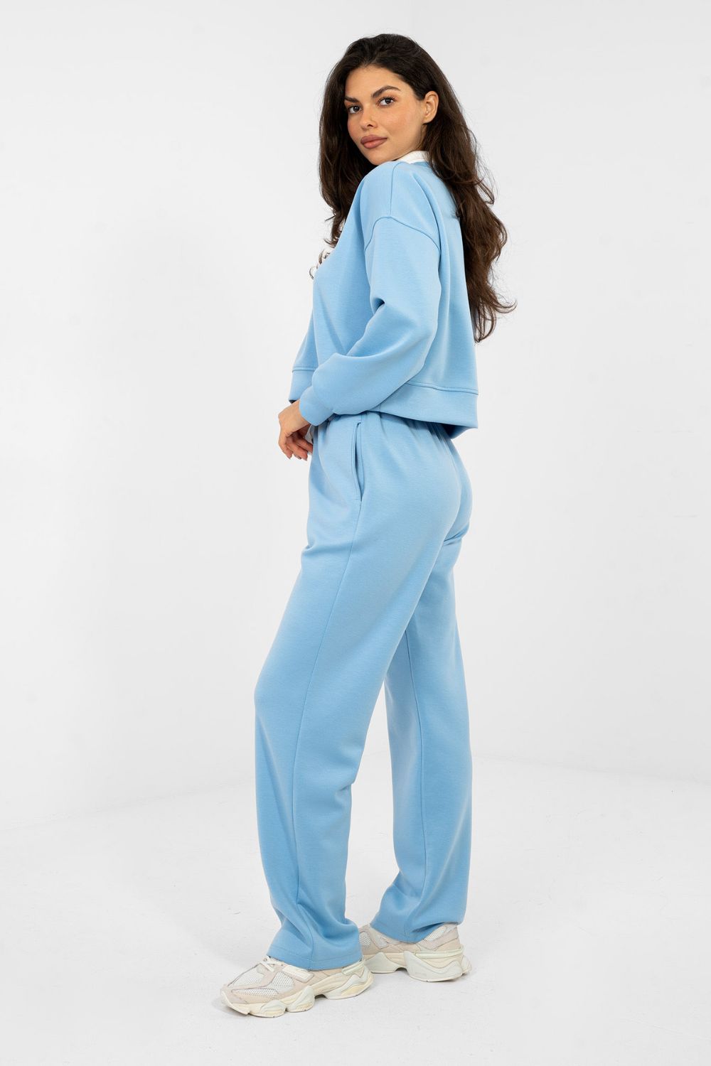 Spodnie Komplet Model IT-KMPL-22212.36 Light Blue - Italy Moda224067 - Niebieski - obrazek 3